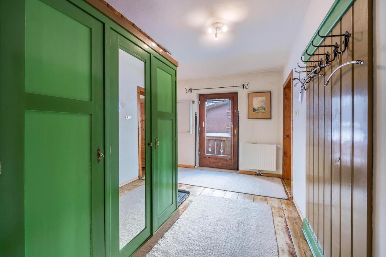 Apartment Maratim Zur Zugspitze Ehrwald Exteriör bild